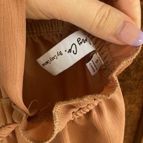 Cozy Co. Casual Boutique Sand Tiered Shoulder Tie Strap Woven Tank - Picture 5 of 7